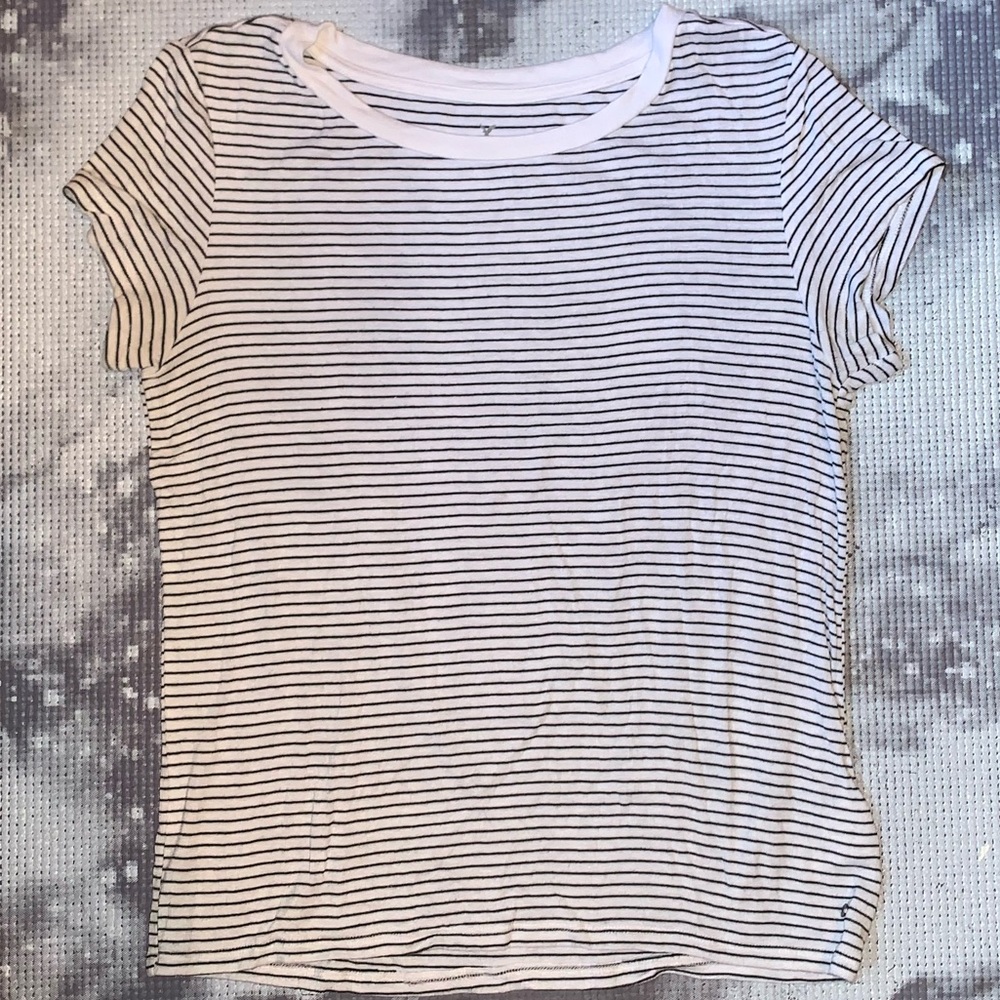 American Eagle Black and White Striped T